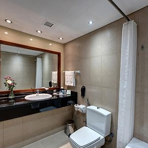 Suite à 2 Chambres à Coucher